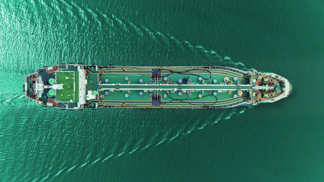 Schiffssteuerung  Navigation und Steuerung mit höchster Funktionalität auf kleinstem Raum Projekt anzeigen